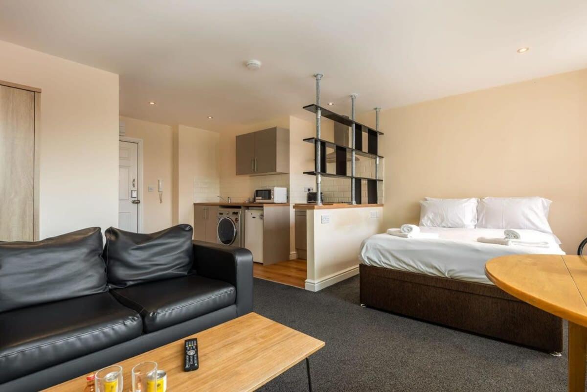 Appartement Modern & Bright Budget Studio In Central Doncaster Extérieur photo
